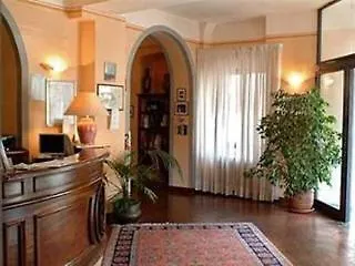 Hotel Caffe Verdi - 24 Reception