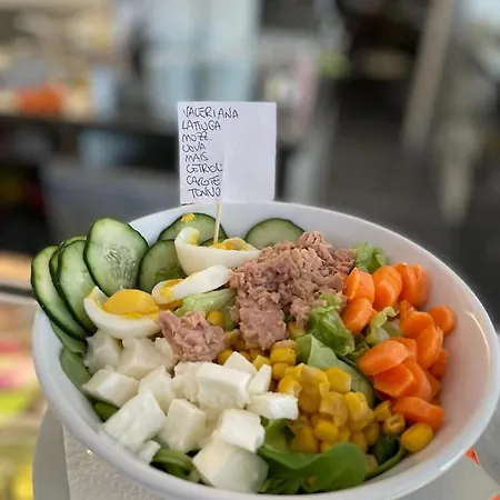 Hotel Caffè Verdi - 24 Reception