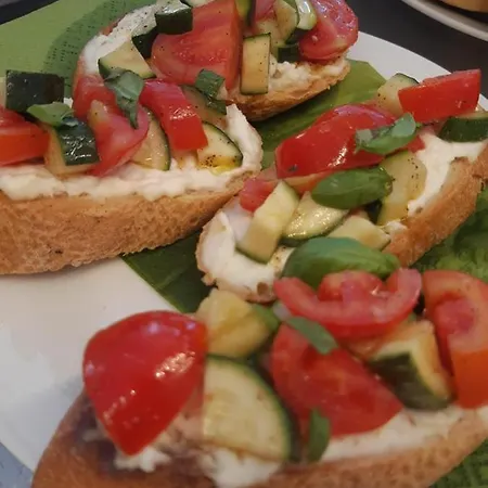 Hotel Caffè Verdi - 24 Reception