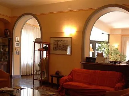 Hotel Caffe Verdi - 24 Reception Pisa