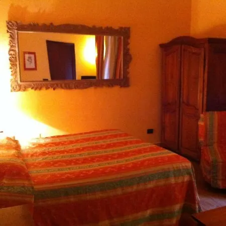 Caffe Verdi - 24 Reception 3* 피사